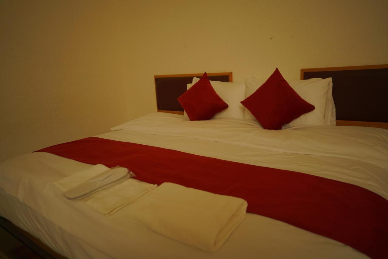 Petra Home Hotel Wadi Musa Ngoại thất bức ảnh